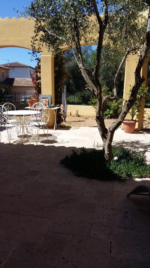 Chambres De La Terre Blanche Sanary-sur-Mer Ngoại thất bức ảnh