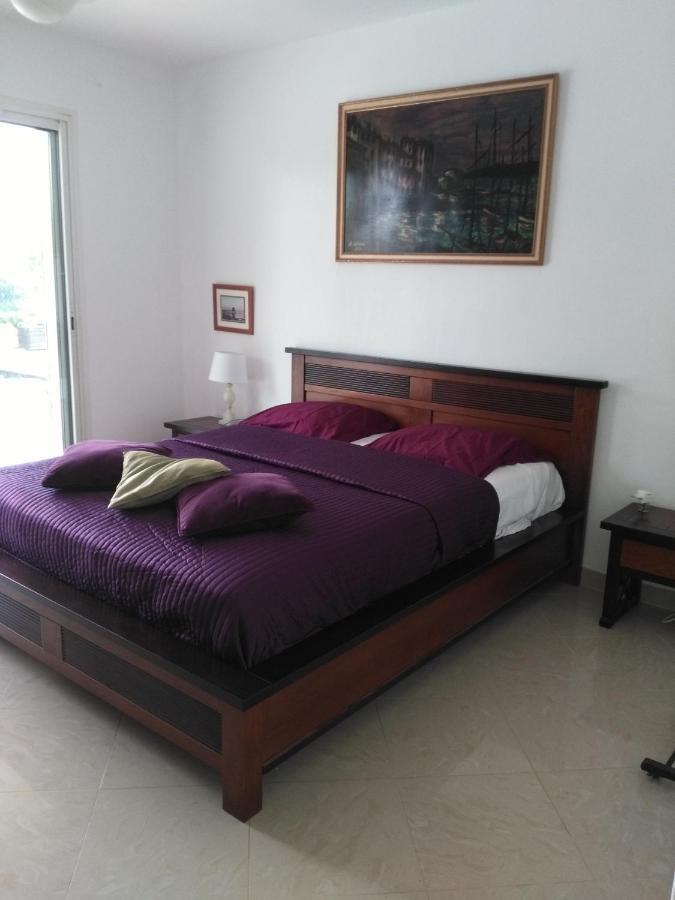 Chambres De La Terre Blanche Sanary-sur-Mer Ngoại thất bức ảnh
