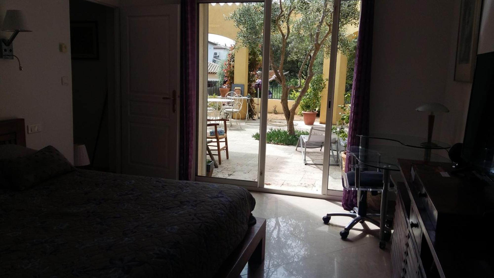 Chambres De La Terre Blanche Sanary-sur-Mer Phòng bức ảnh
